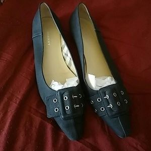 👣Gently used Burberry shoes👣